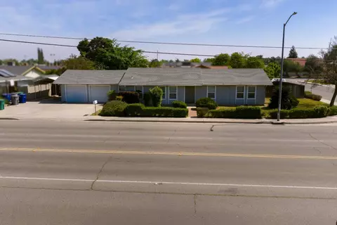 3654 Thompson Ave, Selma, CA 93662