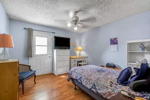 Bedroom - 1488 Whittier Ave, Clovis, CA 93611 photo 3 of 8