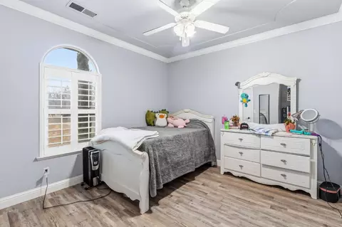 Bedroom - 17703 El Camino Rd, Madera, CA 93636 photo 2 of 4
