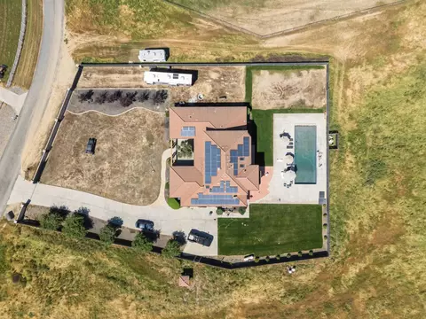 View/Area - 17703 El Camino Rd, Madera, CA 93636 photo 3 of 18