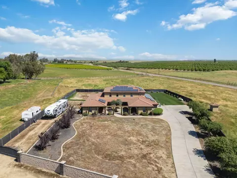 View/Area - 17703 El Camino Rd, Madera, CA 93636 photo 7 of 18