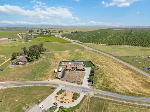 View/Area - 17703 El Camino Rd, Madera, CA 93636 photo 12 of 18