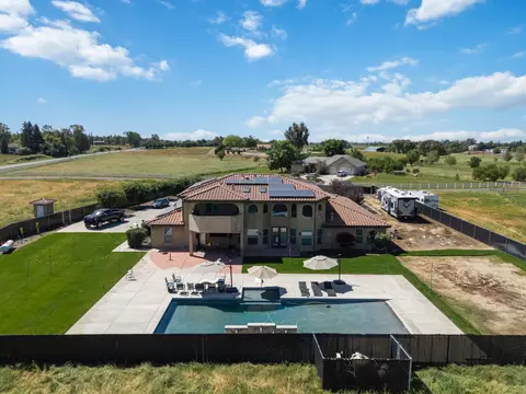View/Area - 17703 El Camino Rd, Madera, CA 93636 photo 2 of 18