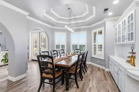 Dining - 17703 El Camino Rd, Madera, CA 93636 photo 1 of 1