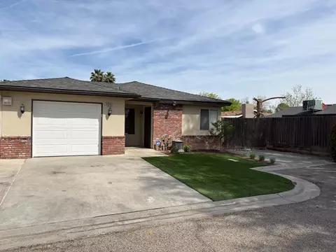 4324 N Cornelia Ave, Fresno, CA 93722