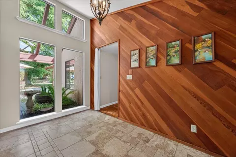 Entry Way - 11640 E Sierra Ave, Clovis, CA 93619 photo 4 of 5