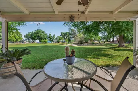 Exterior - 11640 E Sierra Ave, Clovis, CA 93619 photo 2 of 9