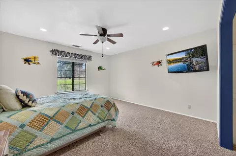 Bedroom - 11640 E Sierra Ave, Clovis, CA 93619 photo 2 of 6
