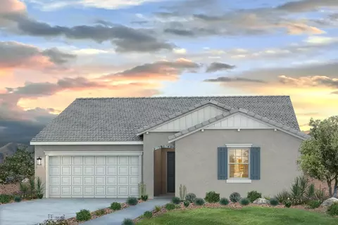923 Peters Rd S, Madera, CA 93636