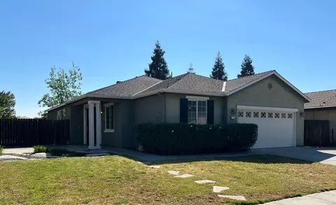 2150 N Rosendo Ave, Fresno, CA 93722