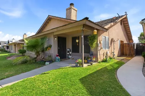 2301 N 10th Ave, Hanford, CA 93230