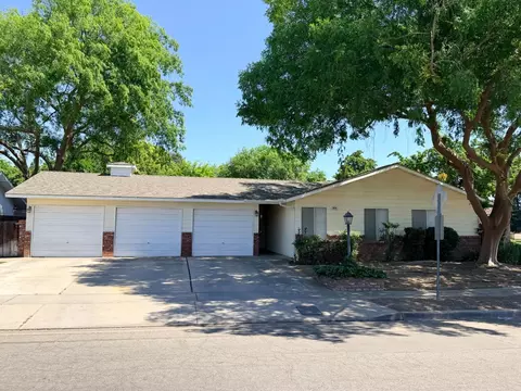 6416 N Remington Ave, Fresno, CA 93704