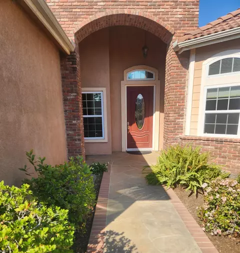 Entry Way - 2684 Armstrong Ave, Clovis, CA 93611 photo 1 of 5
