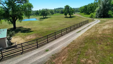 4780 Morningstar Ln, Mariposa, CA 95338