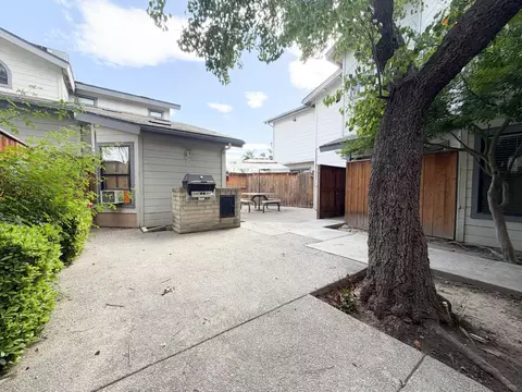 Exterior - 505 S Del Norte Ave, Kerman, CA 93630 photo 5 of 5