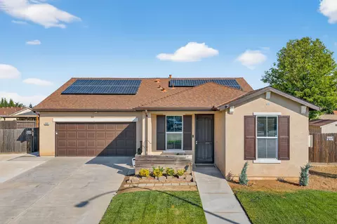 2228 S Rachel Ave, Fresno, CA 93727