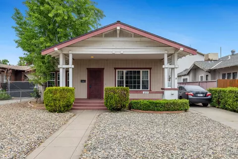Exterior - 3153 E Kerckhoff Ave, Fresno, CA 93702 photo 2 of 8