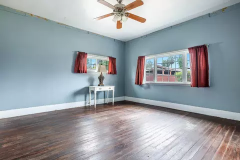 Bedroom - 3153 E Kerckhoff Ave, Fresno, CA 93702 photo 3 of 6
