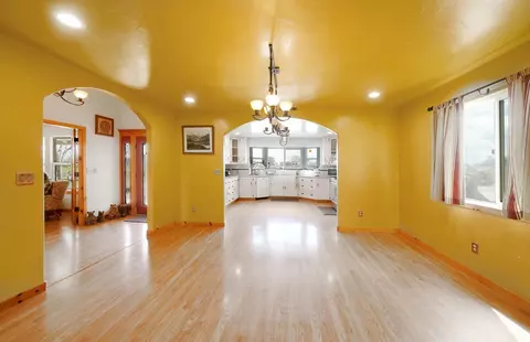 Dining - 37491 Verde Ave, Madera, CA 93636 photo 1 of 1