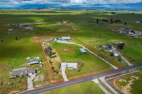 View/Area - 37491 Verde Ave, Madera, CA 93636 photo 7 of 8