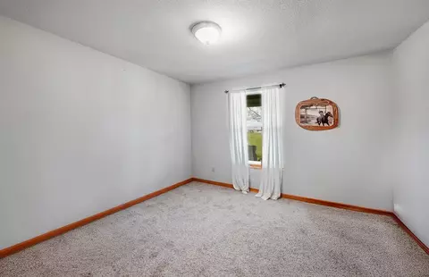 Bedroom - 37491 Verde Ave, Madera, CA 93636 photo 2 of 4