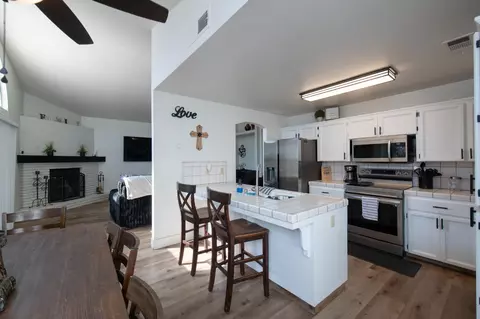 Kitchen - 701 Mcarthur Ave, Clovis, CA 93611 photo 1 of 3