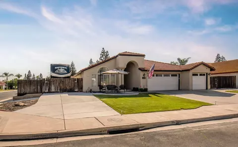Other - 701 Mcarthur Ave, Clovis, CA 93611 photo 1 of 11