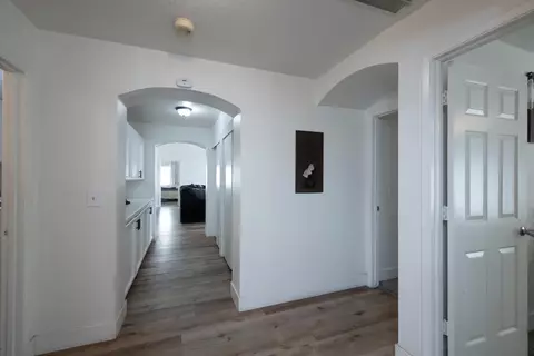 Entry Way - 701 Mcarthur Ave, Clovis, CA 93611 photo 4 of 4