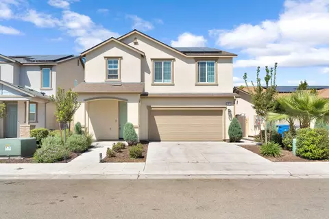 3875 Roberts Ave, Clovis, CA 93619