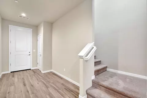Entry Way - 3875 Roberts Ave, Clovis, CA 93619 photo 2 of 2