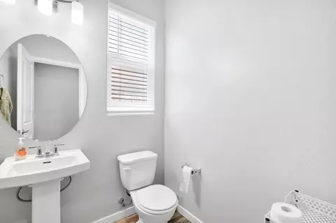 Entry Way - 3875 Roberts Ave, Clovis, CA 93619 photo 2 of 6
