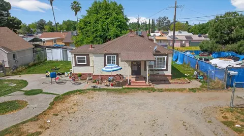 1328 E Fedora Ave, Fresno, CA 93704