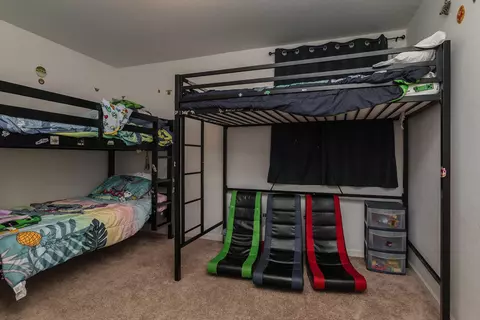 Bedroom - 1945 E Gum Ave, Reedley, CA 93654 photo 5 of 7