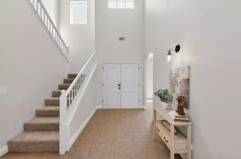 Entry Way - 1736 N Holly Ave, Clovis, CA 93619 photo 1 of 4
