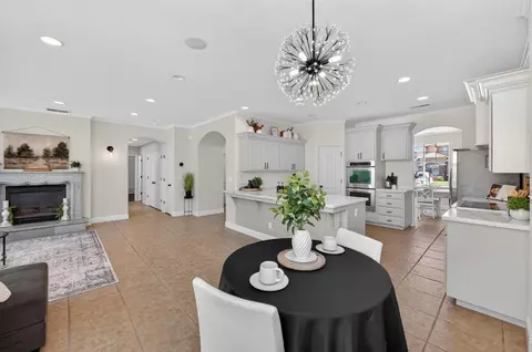 Dining - 1736 N Holly Ave, Clovis, CA 93619 photo 1 of 2
