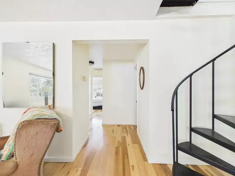 37777 China Creek Rd, Oakhurst, CA 93644