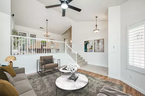 Living - 1323 Oak Ave, Clovis, CA 93611 photo 3 of 4