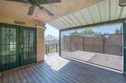 Exterior - 1323 Oak Ave, Clovis, CA 93611 photo 10 of 18