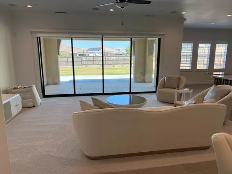Living - 1015 Horizon, Madera, CA 93636 photo 1 of 2