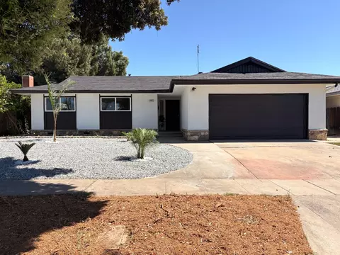 5356 N Bond St, Fresno, CA 93710