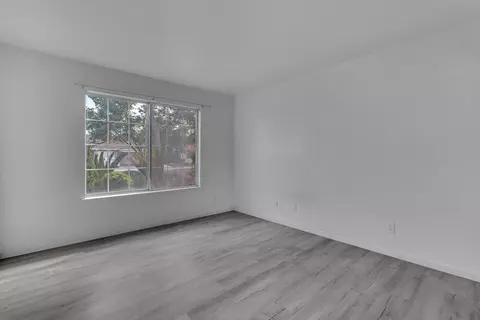 Living - 2671 Fremont Ave, Clovis, CA 93611 photo 4 of 4