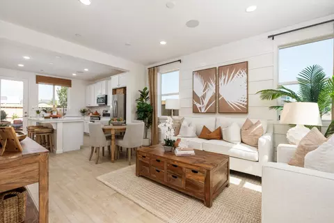 Entry Way - 1484 Woodhill Ln, Clovis, CA 93619 photo 1 of 6