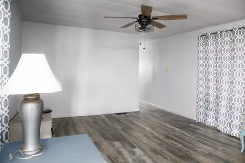 1272 Villa Ave #28, Clovis, CA 93612 photo 9