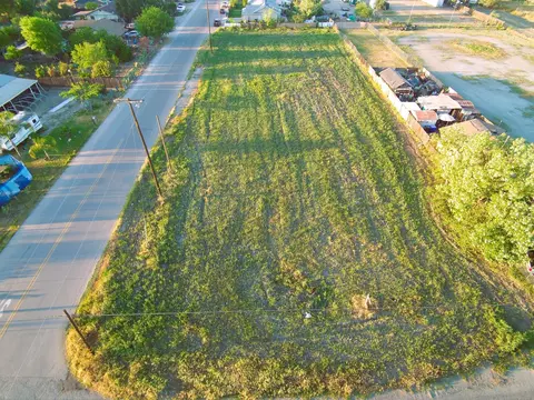 2744 Sherman Ave, Corcoran, CA 93212