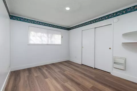 Bedroom - 12265 E Dinuba Ave, Selma, CA 93662 photo 2 of 8