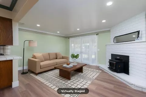 Living - 12265 E Dinuba Ave, Selma, CA 93662 photo 1 of 9