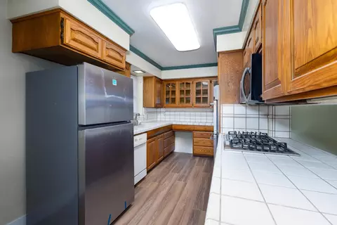 Kitchen - 12265 E Dinuba Ave, Selma, CA 93662 photo 1 of 5