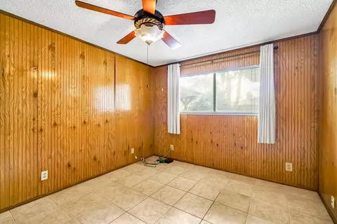 Bedroom - 1606 Barstow Ave, Clovis, CA 93611 photo 1 of 9