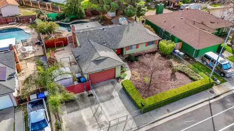 View/Area - 1606 Barstow Ave, Clovis, CA 93611 photo 1 of 7