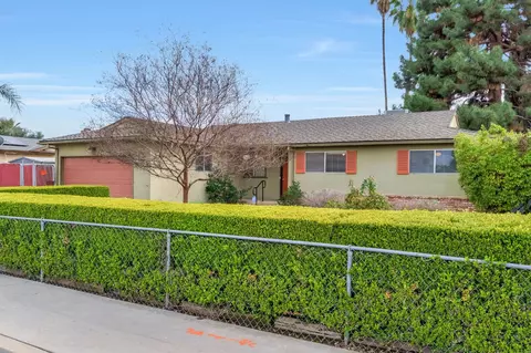 Exterior - 1606 Barstow Ave, Clovis, CA 93611 photo 2 of 6